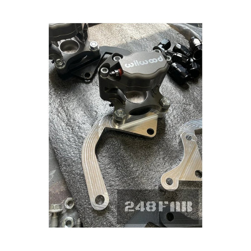 248FAB IS300 / ALTEZZA DUAL CALIPER BRACKETS - Lunaticsco