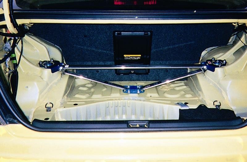 Cusco Lexus Strut Bar OS-T Rear SXE10 IS300 (2001-2005) - Lunaticsco