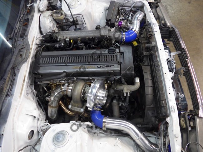 CXRacing Single Top Mount Turbo Kit Toyota Cressida MX83 1JZ-GTE Swap 1988–1992 - Lunaticsco