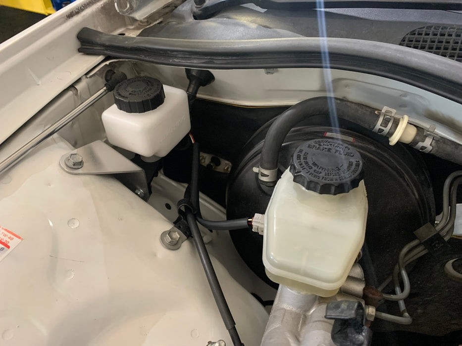 Heat Lightning Speed Shop Clutch Pedal Reservoir Mount 96 - 01 JZX100 Chaser / Mark II / Cresta - Lunaticsco