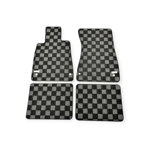 P2M Front + Rear Race Floor Mats For 1995–2000 Lexus LS400 (UCF20) - Lunaticsco