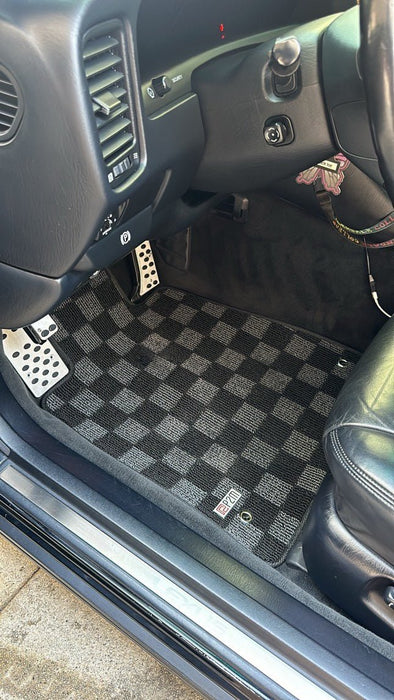 P2M Front + Rear Race Floor Mats For 1995–2000 Lexus LS400 (UCF20) - Lunaticsco