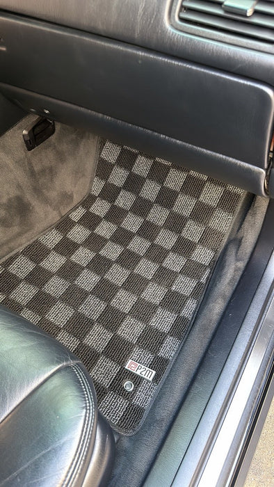 P2M Front + Rear Race Floor Mats For 1995–2000 Lexus LS400 (UCF20) - Lunaticsco