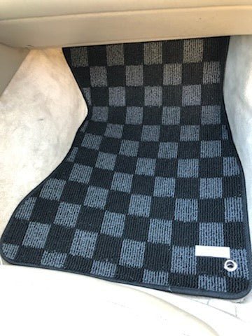 P2M Race Floor Mats Lexus SC300 SC400 (Z30) 1992-2000 Dark Grey - Lunaticsco