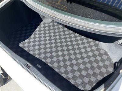 P2M Race Trunk Mat Lexus LS400 (UCF20) 1995-2000 Dark Grey - Lunaticsco