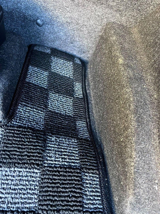 P2M Rear Trunk Mat Lexus IS300 1998-2005 Sedan (No Sportcross Wagon) Dark Grey - Lunaticsco