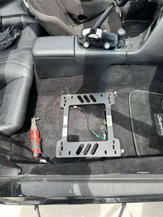 Planted Seat Bracket- Toyota Supra (1993-1998) - Passenger / Right - LunaticsCo