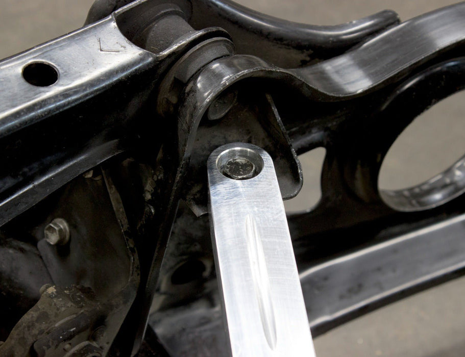 Xcessive Manufacturing Rear Subframe Brace Bars Lexus IS300 01-05 - Lunaticsco