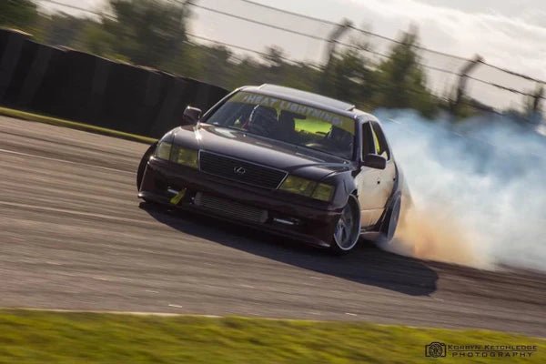 LEXUS LS400 Drifting